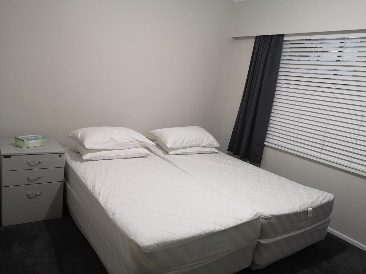 Cheerful 4 Bedroom Holiday Home Ροτόρυα Εξωτερικό φωτογραφία